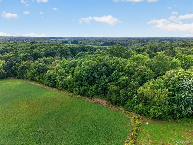 7220 Jennings Road, Mundy Township, MI 48473