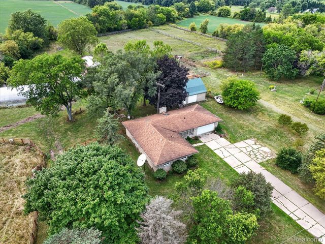 7220 Jennings Road, Mundy Township, MI 48473