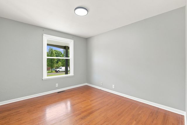104 Lagrange Dr, Hendersonville, TN 37075