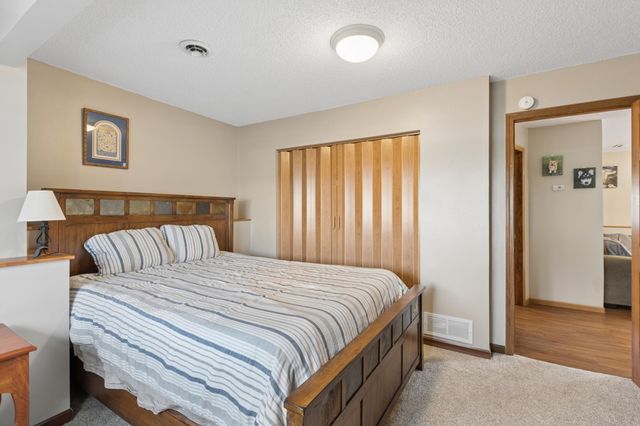 9019 Tamarack Lane, Rockford, MN 55373