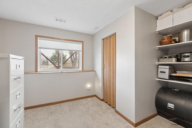 9019 Tamarack Lane, Rockford, MN 55373