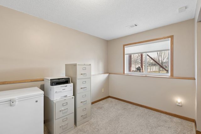 9019 Tamarack Lane, Rockford, MN 55373