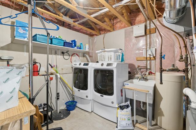 9019 Tamarack Lane, Rockford, MN 55373