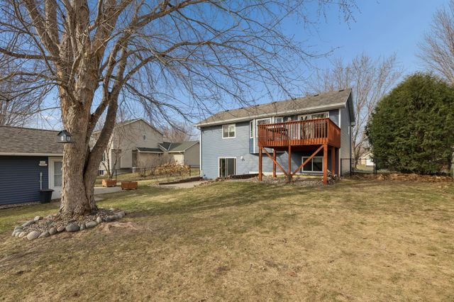 9019 Tamarack Lane, Rockford, MN 55373