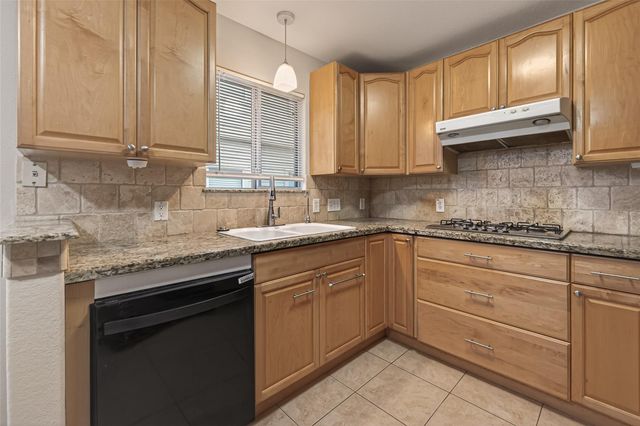 14423 Merganser Drive, Houston, TX 77047