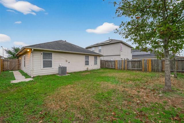 14423 Merganser Drive, Houston, TX 77047