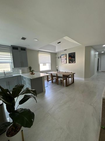 10809 Madison Dr, Boynton Beach, FL 33437
