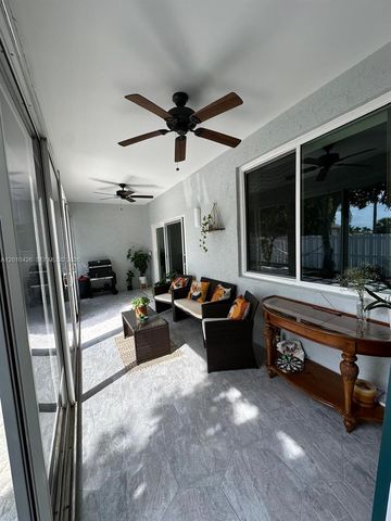 10809 Madison Dr, Boynton Beach, FL 33437
