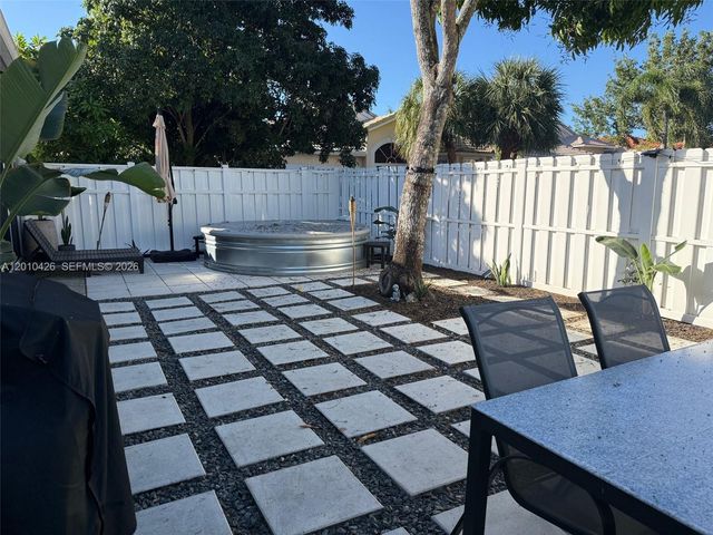 10809 Madison Dr, Boynton Beach, FL 33437