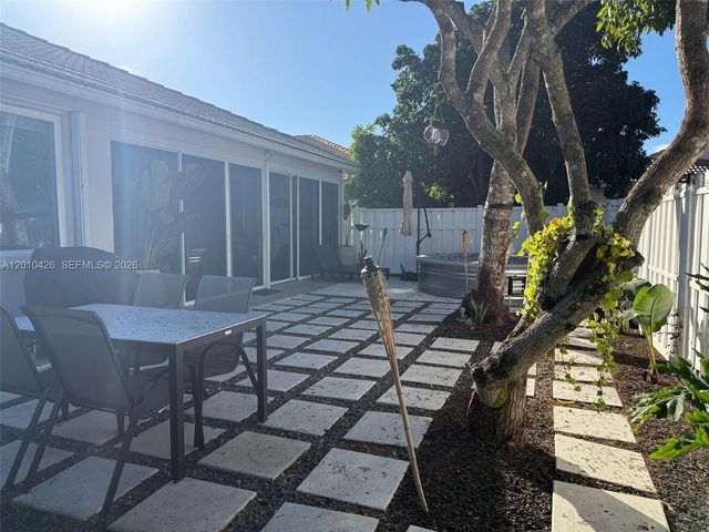 10809 Madison Dr, Boynton Beach, FL 33437