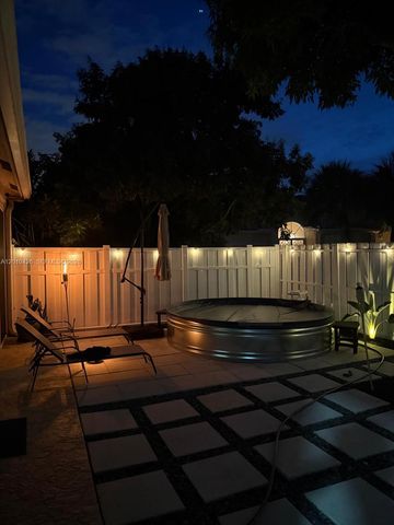 10809 Madison Dr, Boynton Beach, FL 33437
