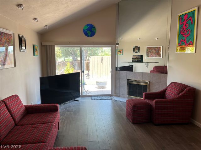 1018 Bel Air Circle, Las Vegas, NV 89109
