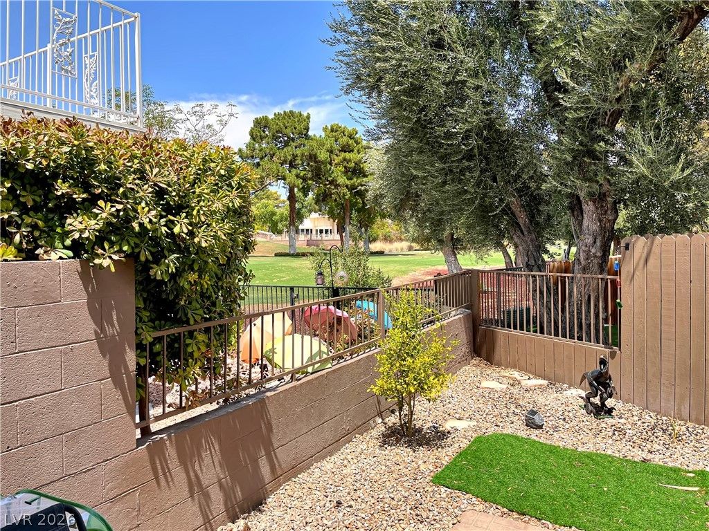 1018 Bel Air Circle, Las Vegas, NV 89109 — photo 4