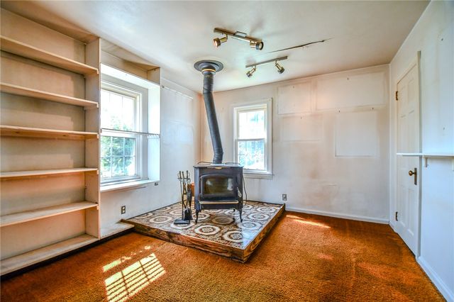 960 East Drive, Kettering, OH 45419