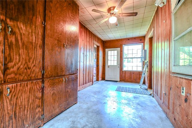 960 East Drive, Kettering, OH 45419