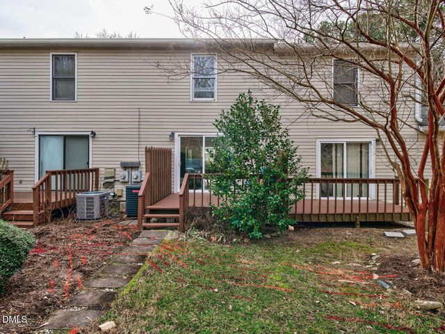 113 Weatherstone Drive Unit B, Chapel Hill, NC 27514