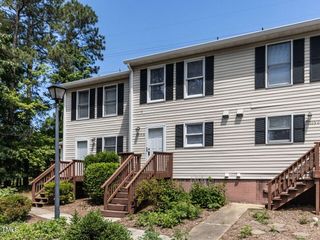 113 Weatherstone Drive Unit B, Chapel Hill, NC 27514