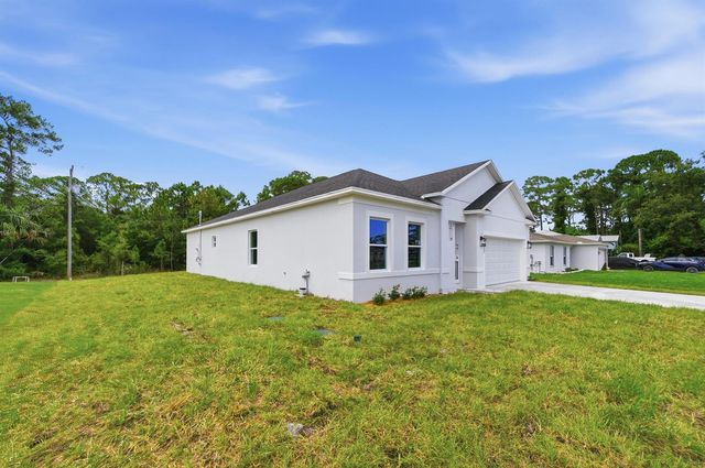 7825 96th Avenue, Vero Beach, FL 32967