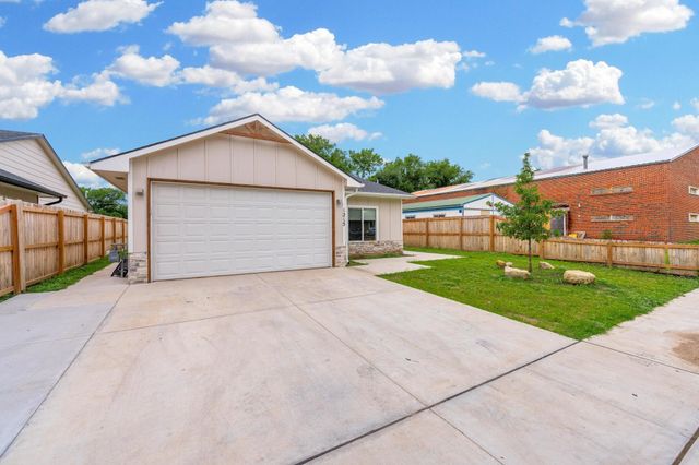 1215 N Cleveland Ave, Wichita, KS 67214