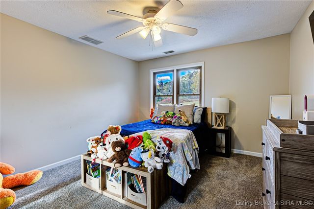 1625 Old State Road, Henryville, IN 47126