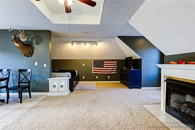 1625 Old State Road, Henryville, IN 47126