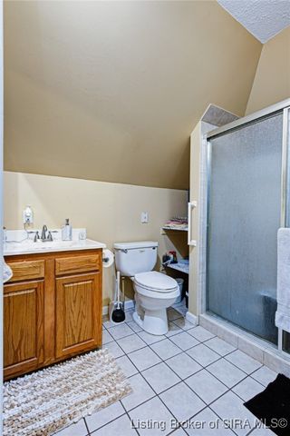 1625 Old State Road, Henryville, IN 47126