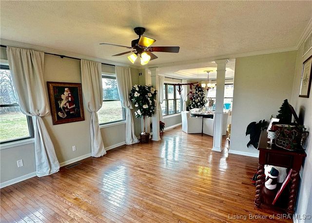 1625 Old State Road, Henryville, IN 47126