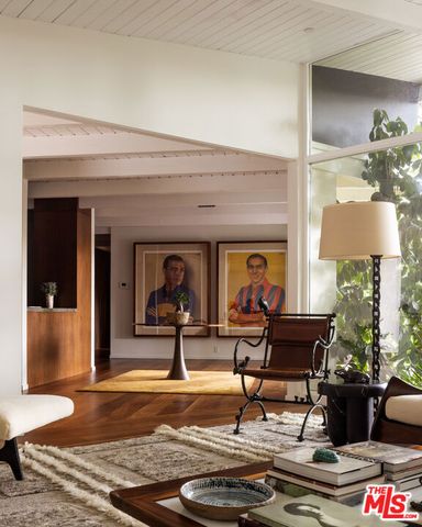 2179 Mandeville Canyon Road, Los Angeles, CA 90049