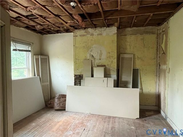 235-237 Grove Ave, Petersburg, VA 23803