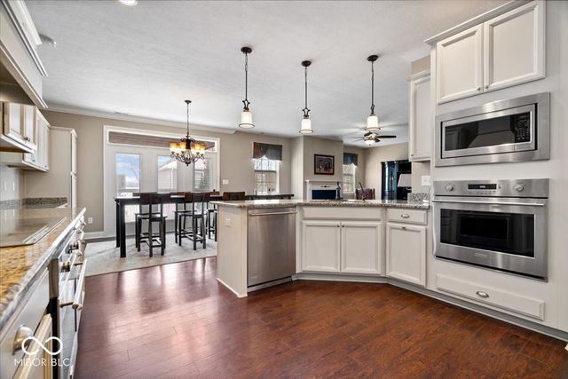 10976 Gossamer Lane, Noblesville, IN 46060