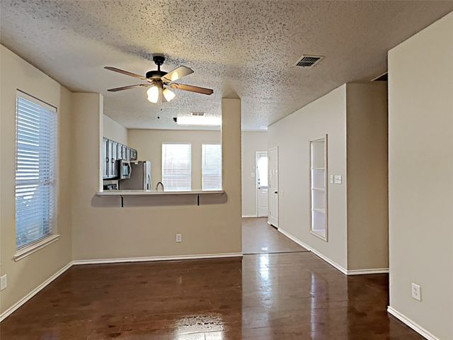 2006 Brook Meadow Drive, Forney, TX 75126