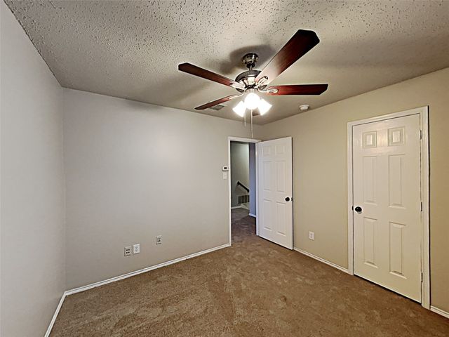 2006 Brook Meadow Drive, Forney, TX 75126