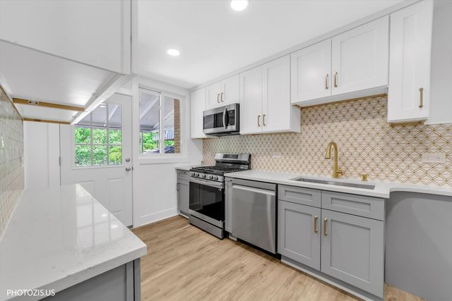 803 Brummel Street, Evanston, IL 60202