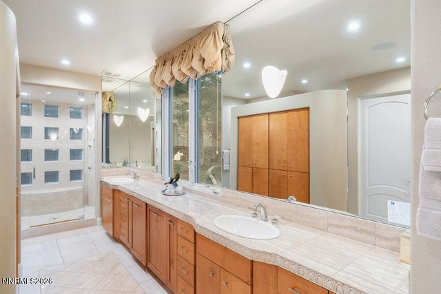 6065 Lake Geneva Drive, Reno, NV 89511