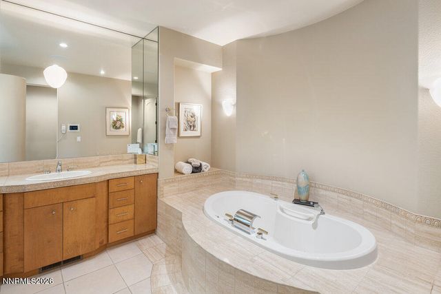 6065 Lake Geneva Drive, Reno, NV 89511