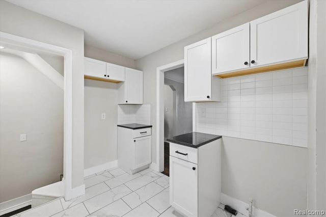 19365 Goddard Street, Detroit, MI 48234