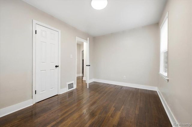 19365 Goddard Street, Detroit, MI 48234