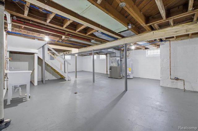 19365 Goddard Street, Detroit, MI 48234