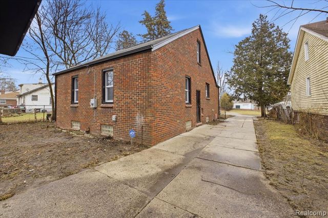 19365 Goddard Street, Detroit, MI 48234