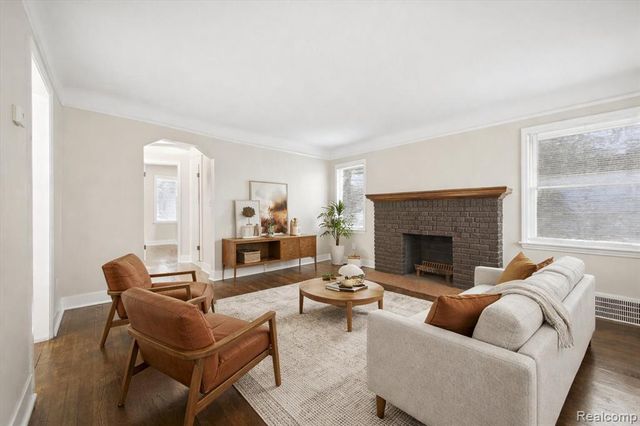 19365 Goddard Street, Detroit, MI 48234