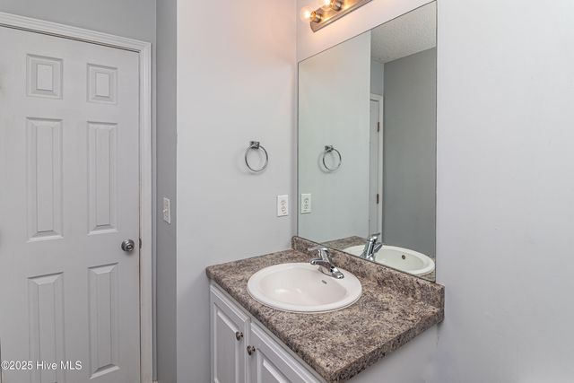 104 Graces Farm Road, La Grange, NC 28551