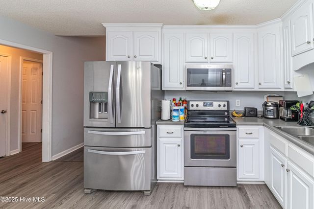 104 Graces Farm Road, La Grange, NC 28551