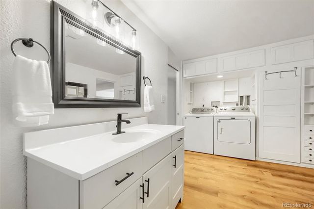 1039 Sunset Street, Longmont, CO 80501