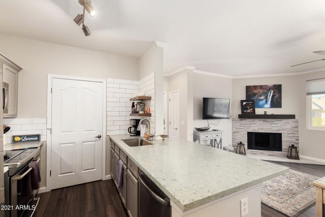 16013 S Desert Foothills Parkway 2167, Phoenix, AZ 85048