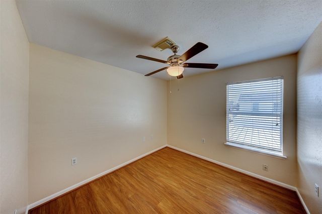 2731 Vienna Place, Pasadena, TX 77502