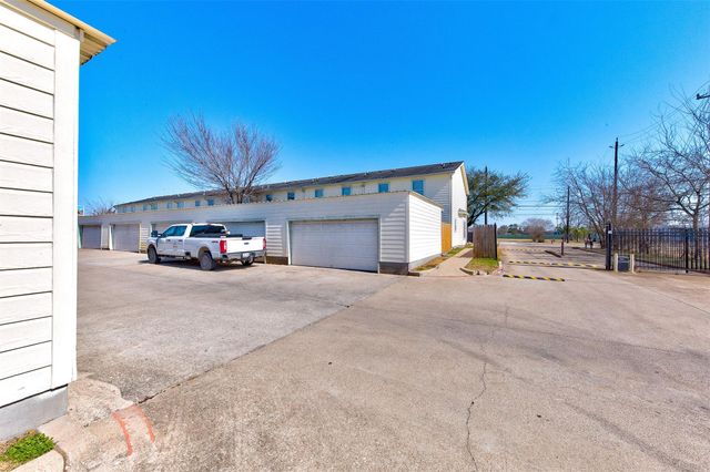 2731 Vienna Place, Pasadena, TX 77502