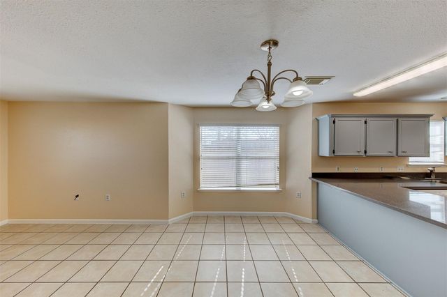 2731 Vienna Place, Pasadena, TX 77502