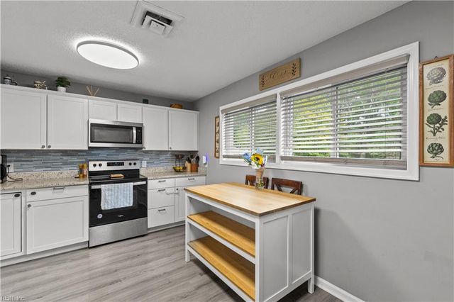 3229 Bow Creek BLVD, Virginia Beach, VA 23452