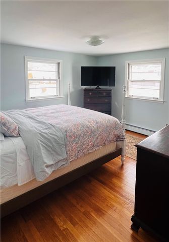 85 Treasure Road, Narragansett, RI 02882