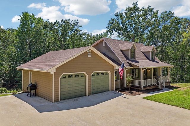 158 Mallard Drive, Columbus, NC 28722